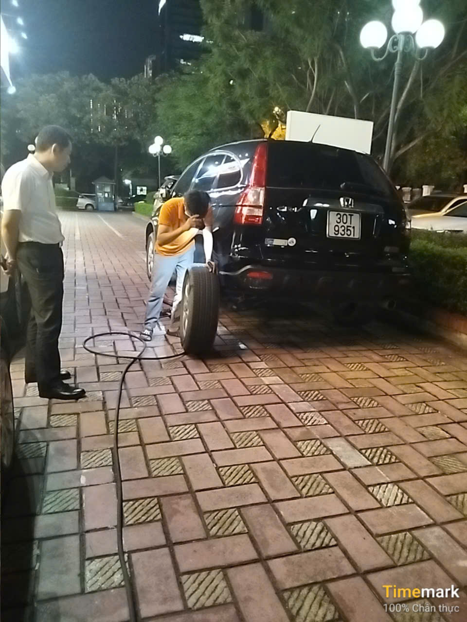 Số điện thoại cứu hộ lốp ô tô – Hà Nội